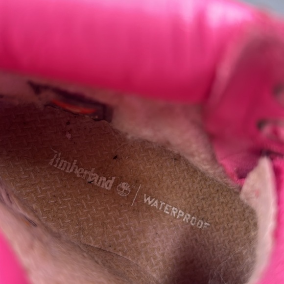 Kids Timberland Waterproof Boots - Picture 12 of 17